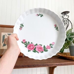 Vintage Pie Dish with Pink Rose Design
